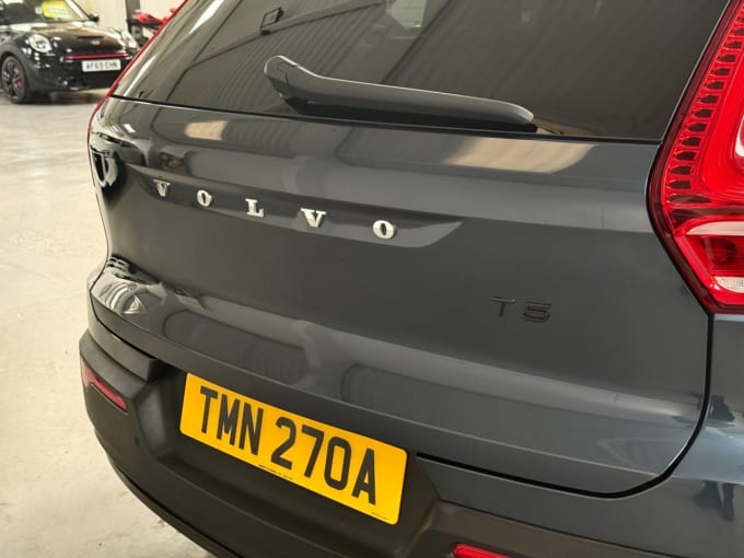 2025 Volvo Xc40