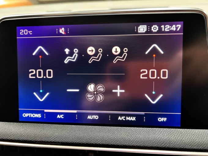 2025 Peugeot 5008