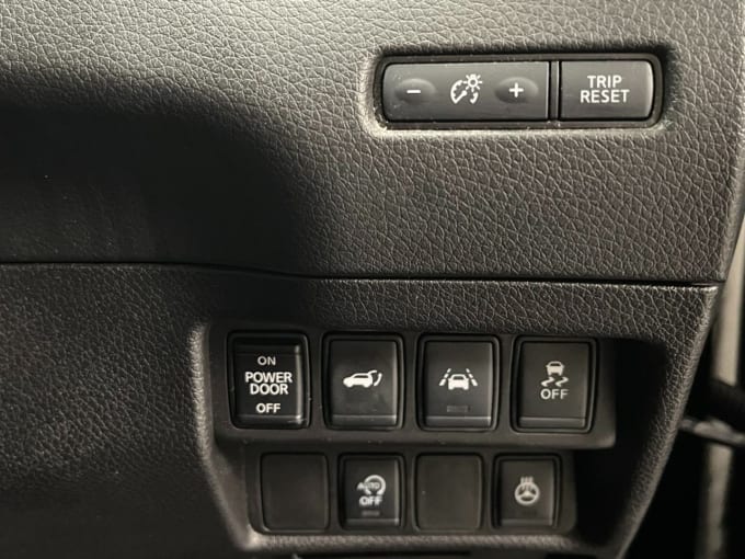 2025 Nissan X-trail