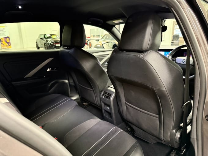 2025 Vauxhall Astra