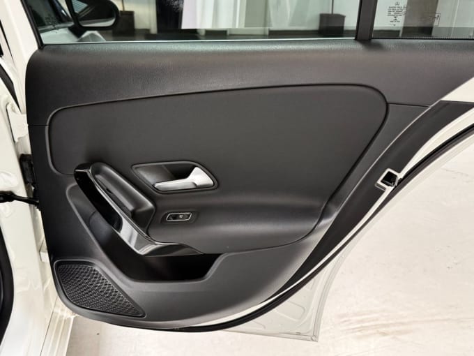 2025 Mercedes-benz A-class