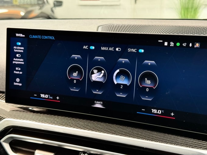 2025 BMW M2