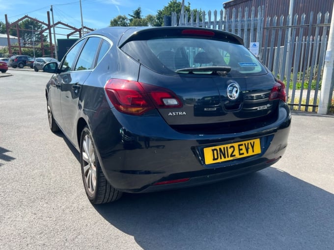 2025 Vauxhall Astra