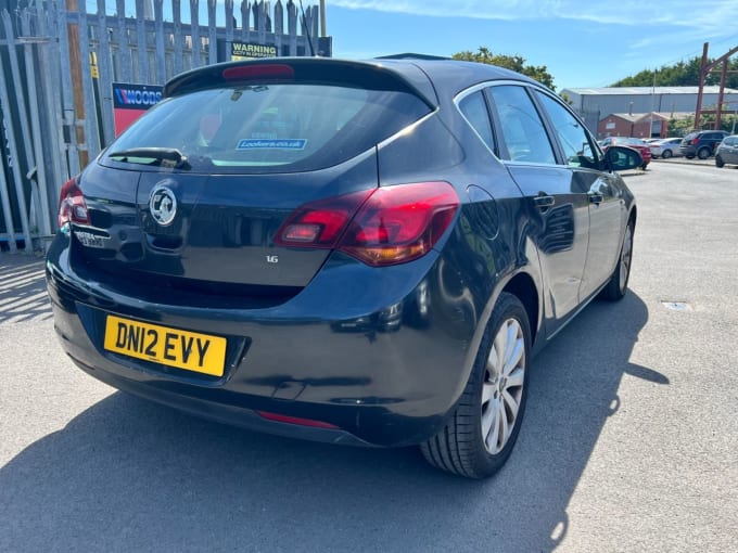 2025 Vauxhall Astra