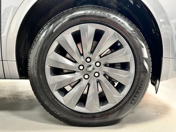 2025 Land Rover Discovery Sport