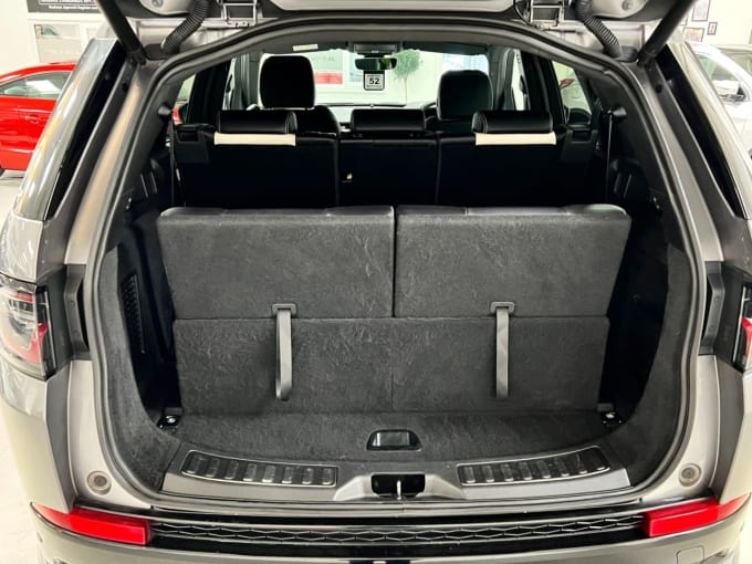 2025 Land Rover Discovery Sport