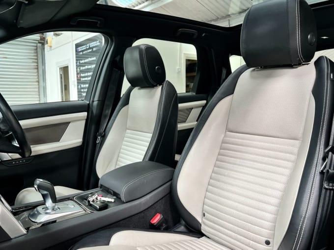 2025 Land Rover Discovery Sport
