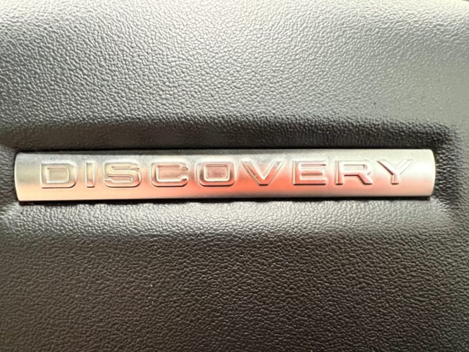 2025 Land Rover Discovery Sport