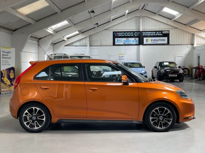 2025 Mg Mg3