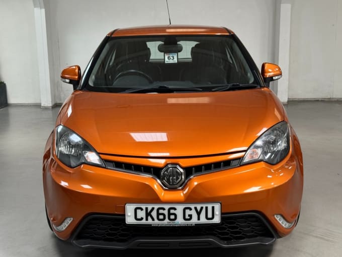 2025 Mg Mg3