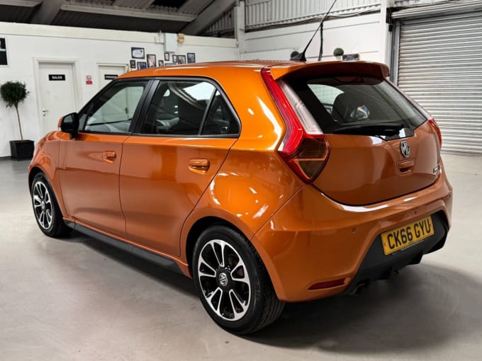 2025 Mg Mg3