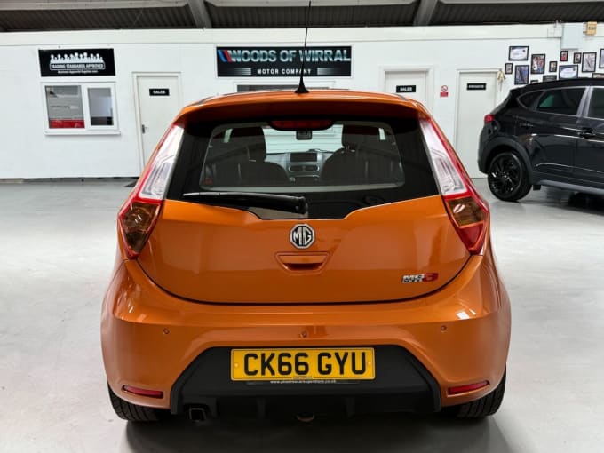 2025 Mg Mg3