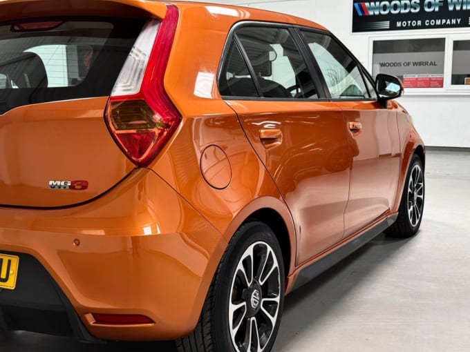 2025 Mg Mg3