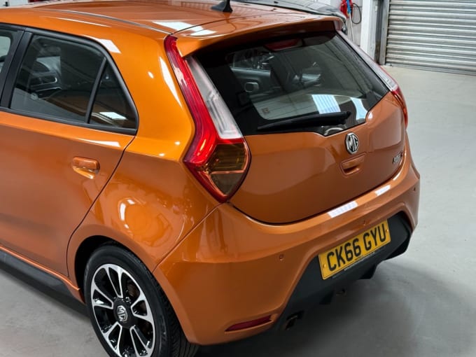 2025 Mg Mg3
