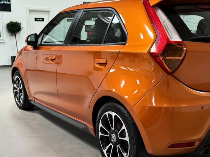 2025 Mg Mg3