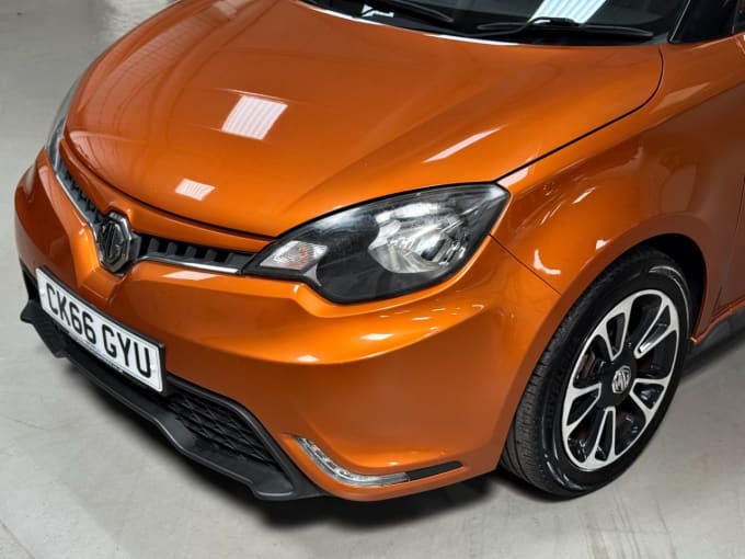 2025 Mg Mg3