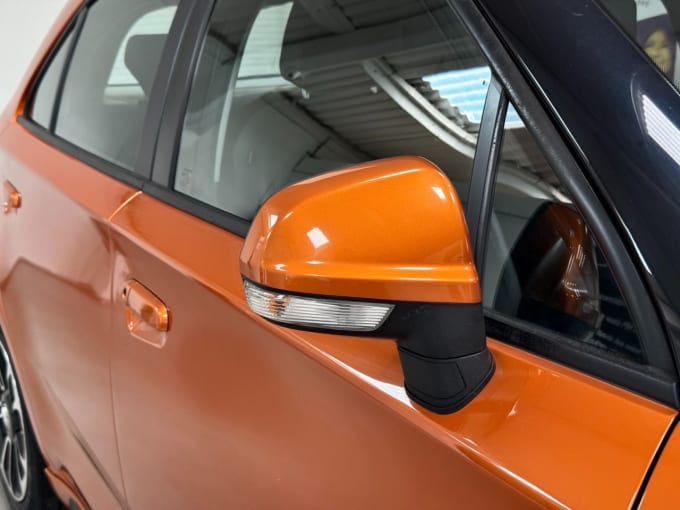2025 Mg Mg3