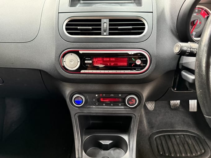 2025 Mg Mg3