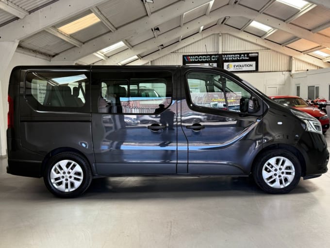 2025 Renault Trafic