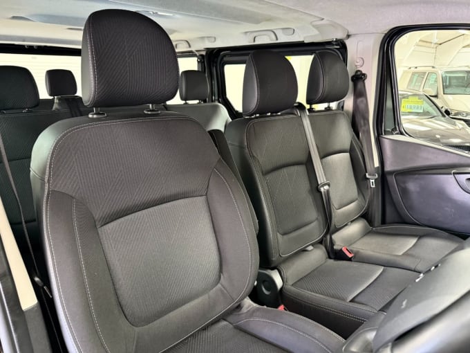 2025 Renault Trafic