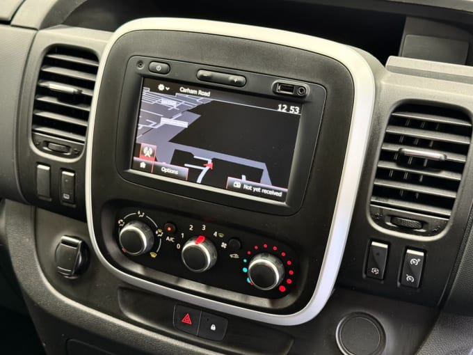 2025 Renault Trafic