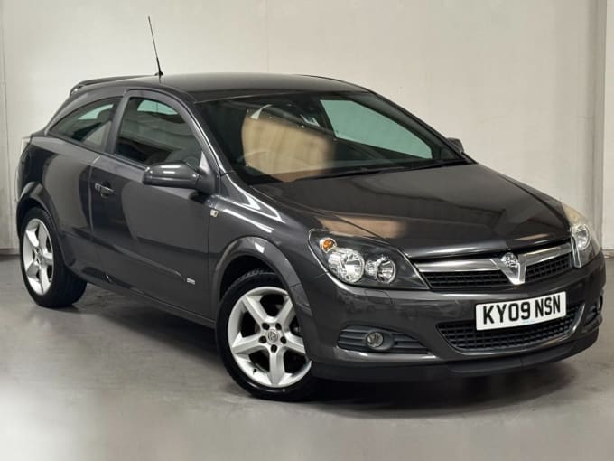 2025 Vauxhall Astra
