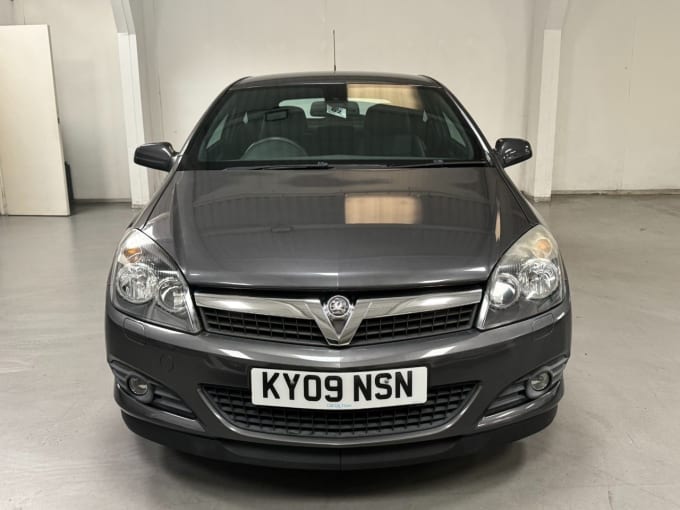 2025 Vauxhall Astra