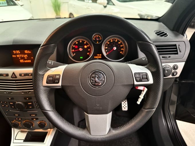 2025 Vauxhall Astra