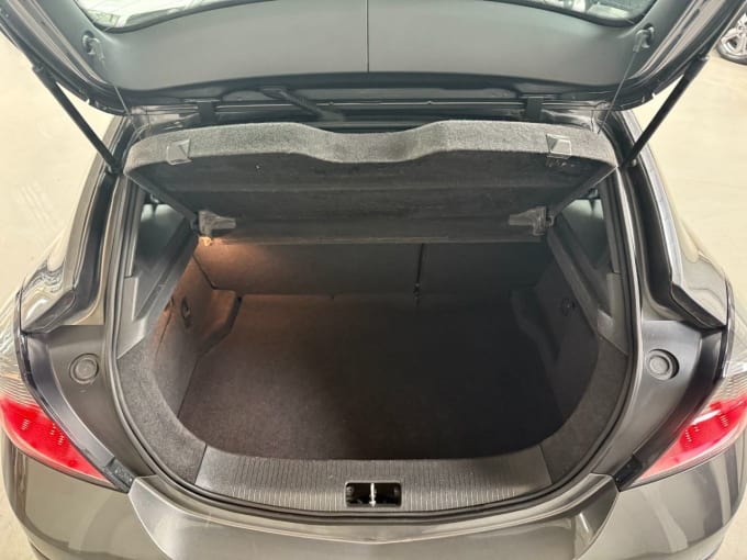 2025 Vauxhall Astra