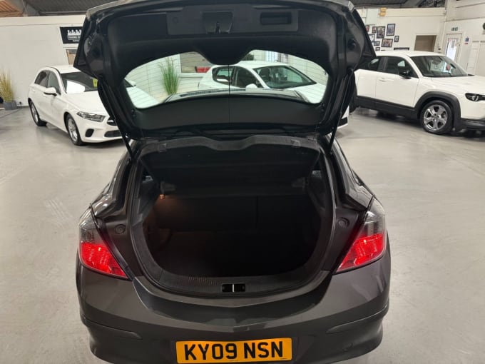 2025 Vauxhall Astra