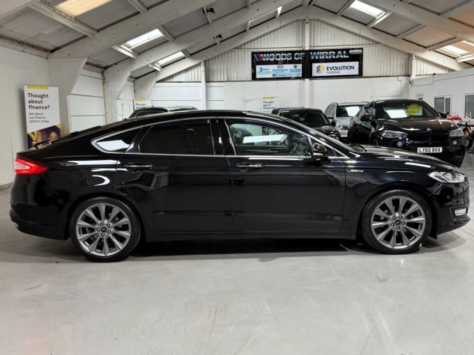 2025 Ford Mondeo