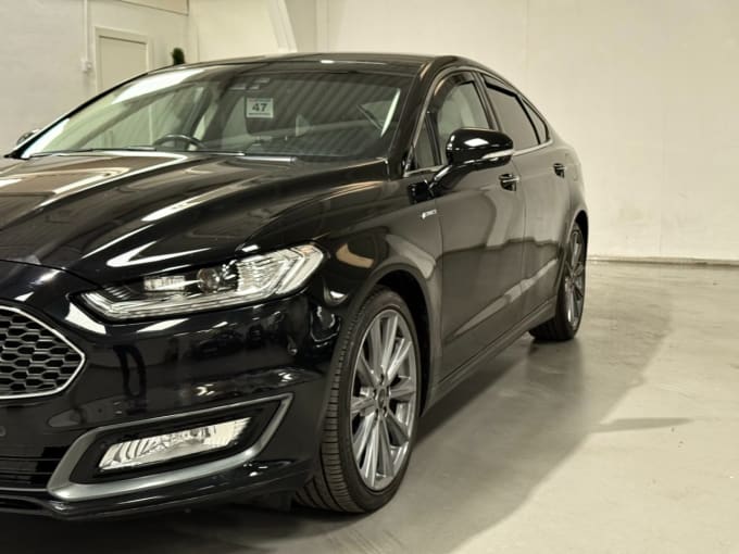 2025 Ford Mondeo