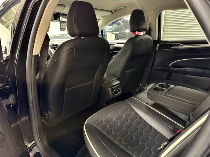 2025 Ford Mondeo