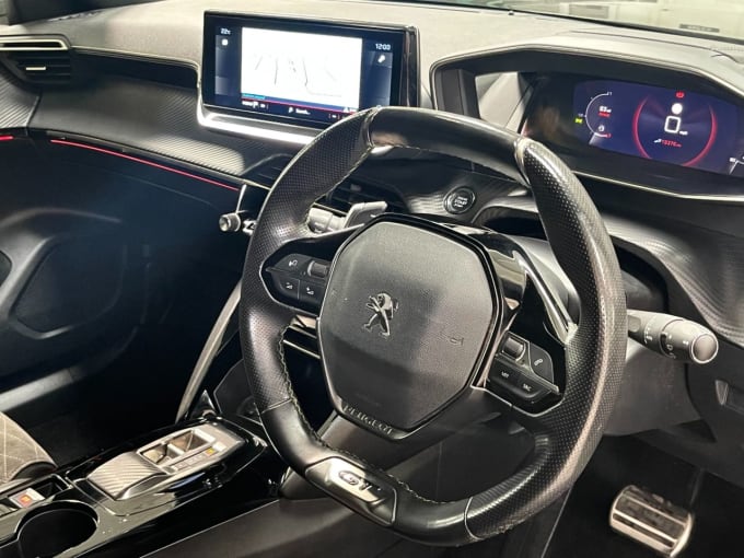 2025 Peugeot 2008