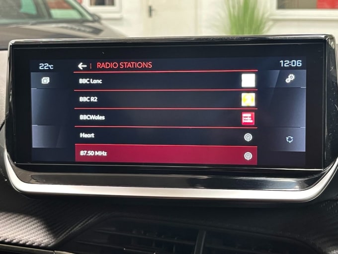 2025 Peugeot 2008