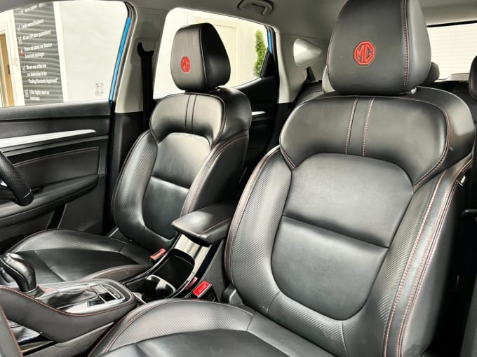 2025 Mg Mg Zs