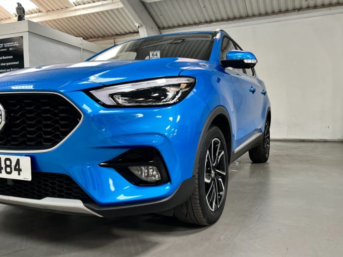 2025 Mg Mg Zs