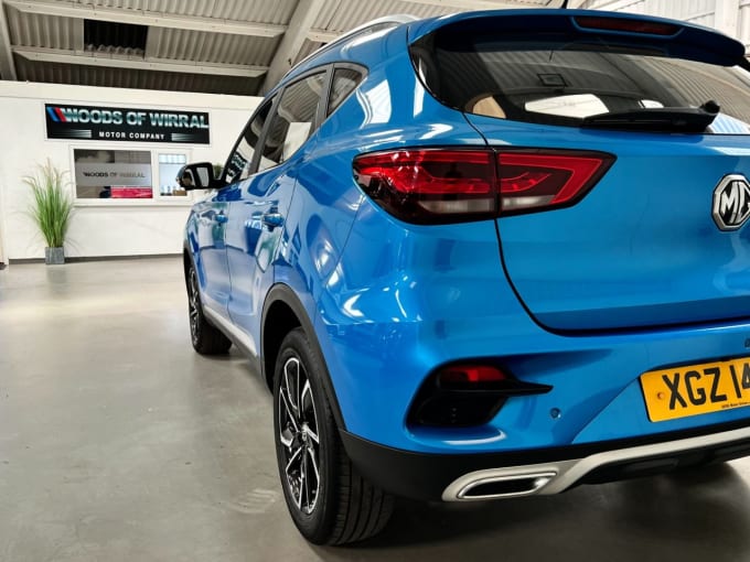 2025 Mg Mg Zs