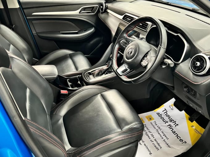2025 Mg Mg Zs