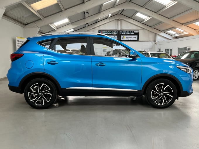2025 Mg Mg Zs
