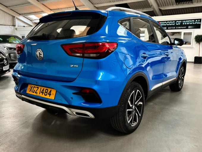 2025 Mg Mg Zs