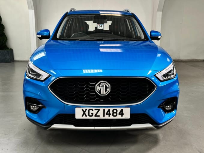 2025 Mg Mg Zs