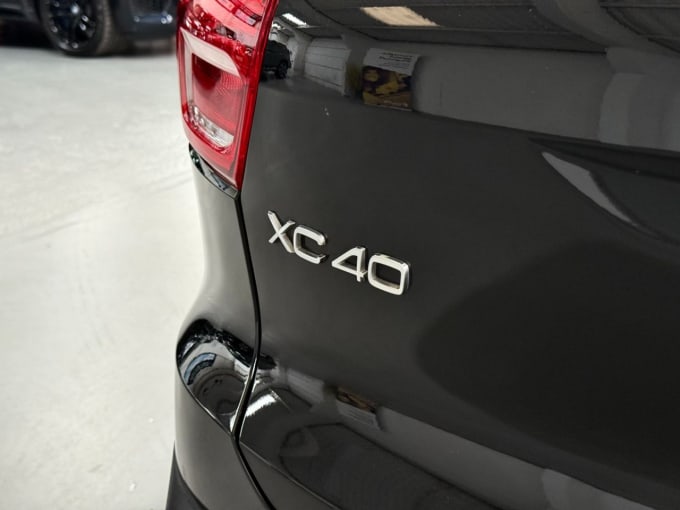 2025 Volvo Xc40
