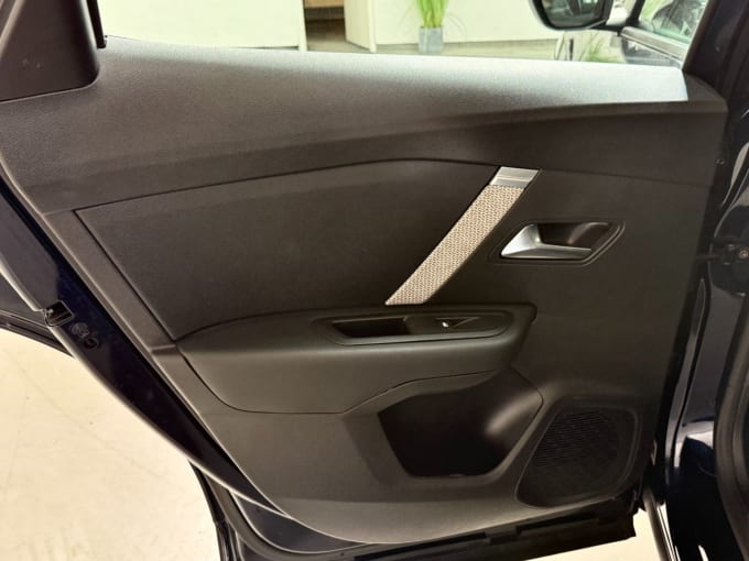 2025 Citroen C4