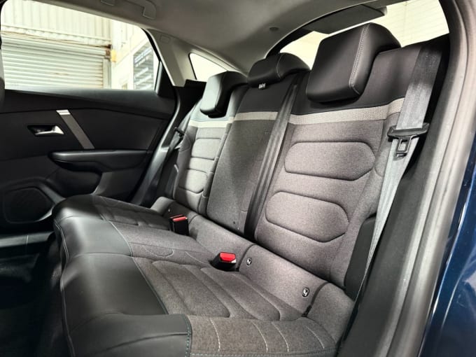 2025 Citroen C4