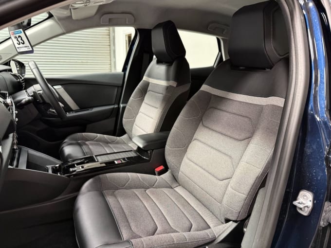 2025 Citroen C4