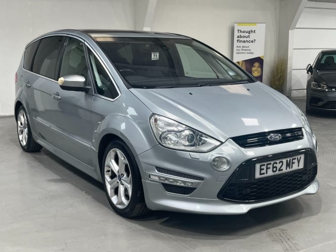 2025 Ford S-max
