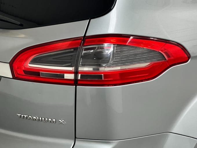 2025 Ford S-max