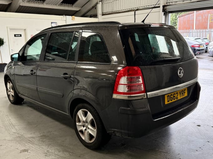 2025 Vauxhall Zafira