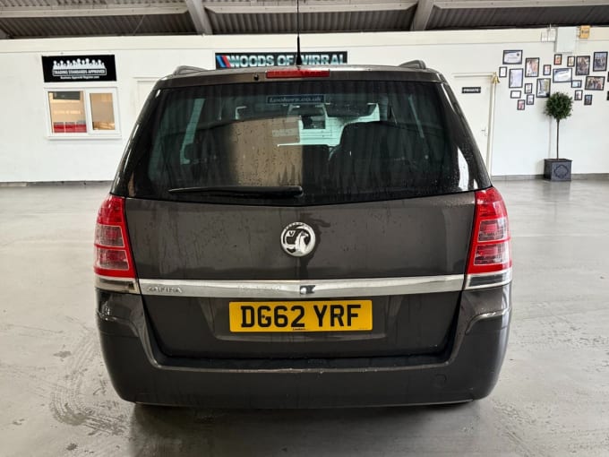 2025 Vauxhall Zafira